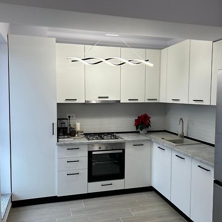 Apartament Raira Крайова Экстерьер фото